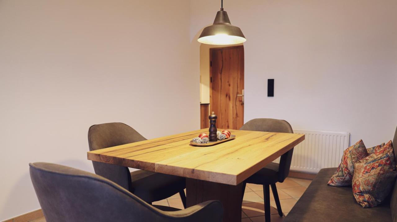 Apartment Mocking