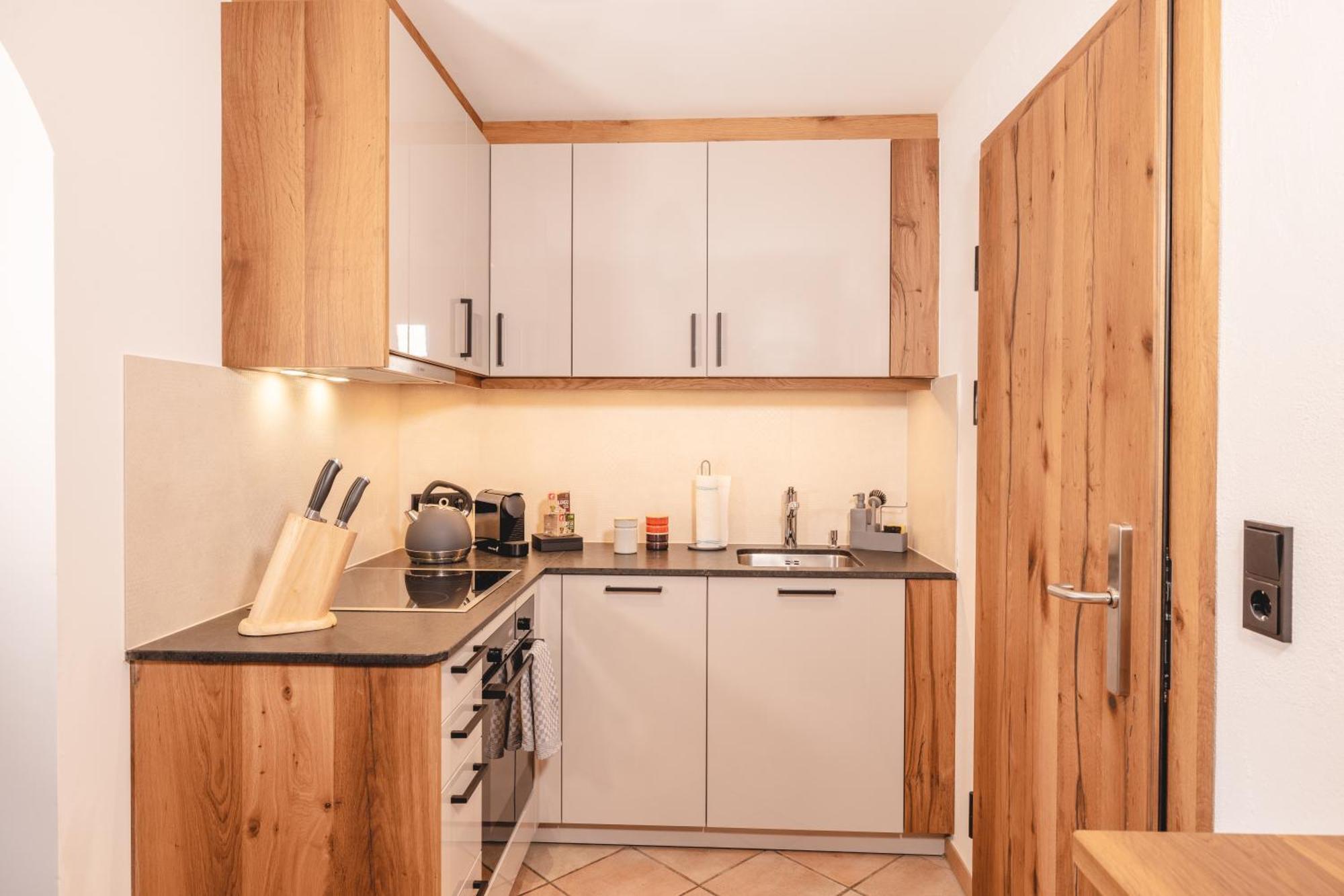 Mocking Apartment